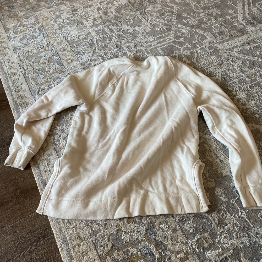 Universal thread sweatshirt - Picture 3 of 3